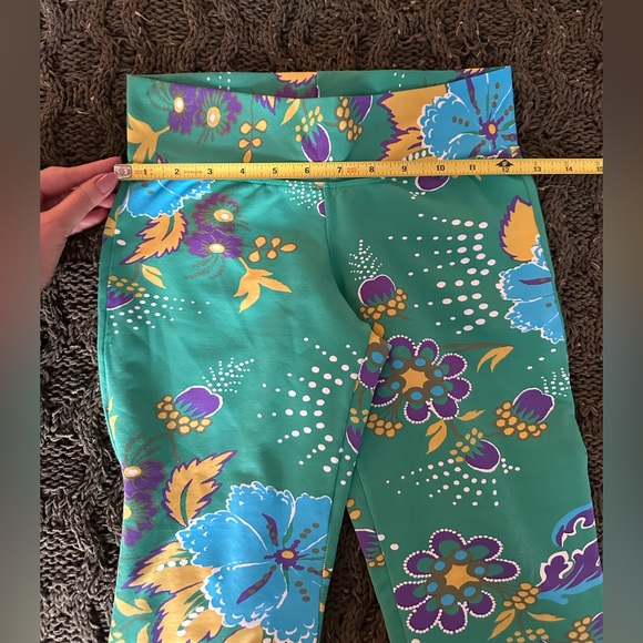 Brazilian cropped Leggings Size Small colorful - Picture 2 of 12
